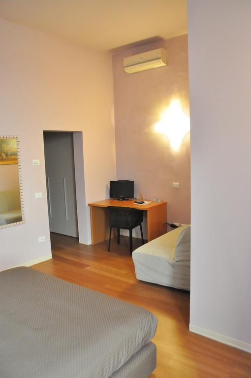 B&B Al Canto Del Cavour Pistoia Rom bilde